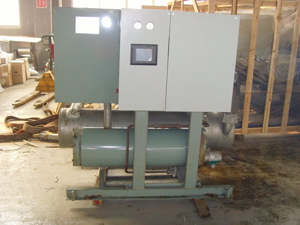 翠峦酒店中央空调不停机清洗方法介绍